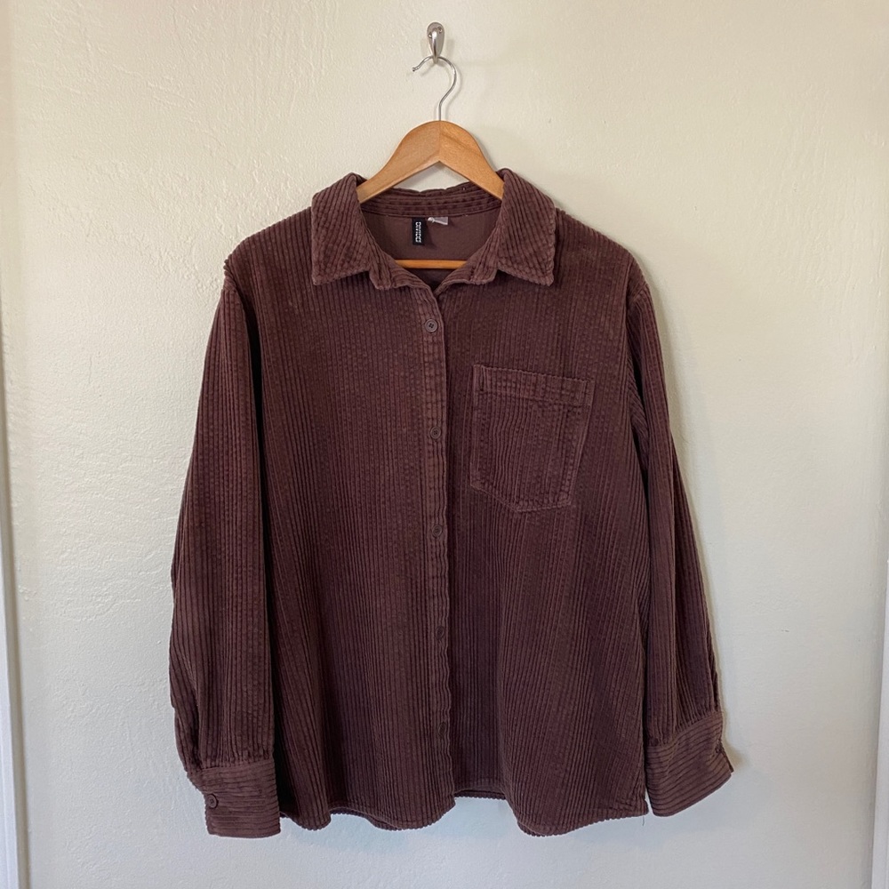 Women’s Brown Corduroy Button Up Shirt Size M